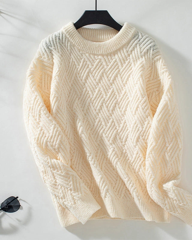 AVIRA | Casual Sweater