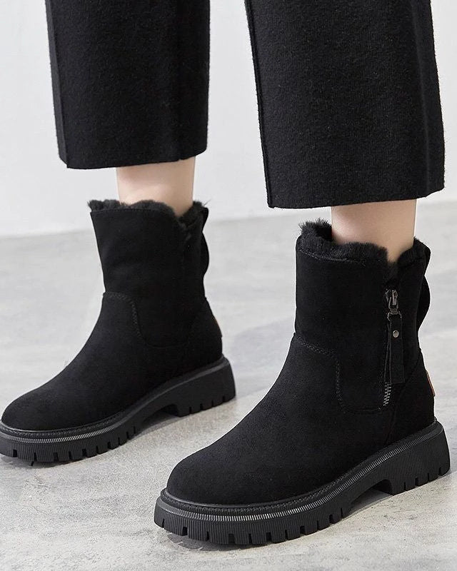 VESA | Leather Ankle Boots